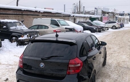 BMW 1 серия, 2008 год, 910 000 рублей, 11 фотография