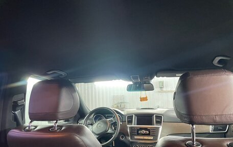 Mercedes-Benz M-Класс, 2012 год, 2 250 000 рублей, 8 фотография