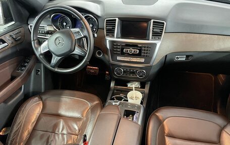 Mercedes-Benz M-Класс, 2012 год, 2 250 000 рублей, 9 фотография