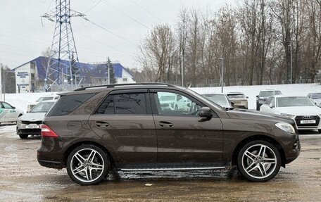 Mercedes-Benz M-Класс, 2012 год, 2 250 000 рублей, 2 фотография