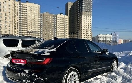 BMW 3 серия, 2020 год, 3 300 000 рублей, 3 фотография