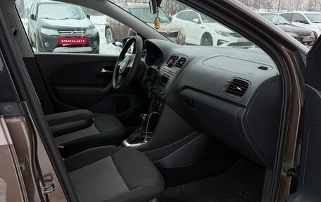 Volkswagen Polo VI (EU Market), 2015 год, 870 000 рублей, 12 фотография