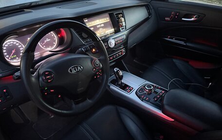 KIA Quoris I, 2013 год, 1 690 000 рублей, 36 фотография