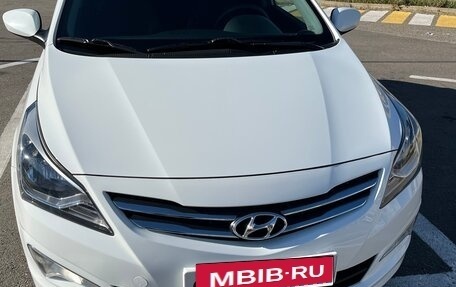 Hyundai Solaris II рестайлинг, 2016 год, 1 170 000 рублей, 1 фотография