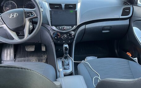 Hyundai Solaris II рестайлинг, 2016 год, 1 170 000 рублей, 7 фотография