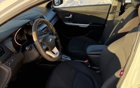 KIA Rio III рестайлинг, 2013 год, 730 000 рублей, 10 фотография