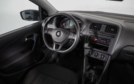 Volkswagen Polo VI (EU Market), 2017 год, 749 000 рублей, 8 фотография