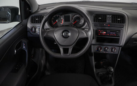 Volkswagen Polo VI (EU Market), 2017 год, 749 000 рублей, 10 фотография