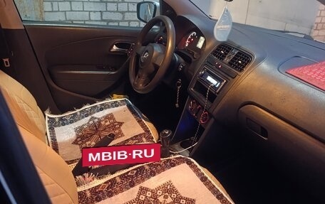 Volkswagen Polo VI (EU Market), 2015 год, 420 000 рублей, 2 фотография