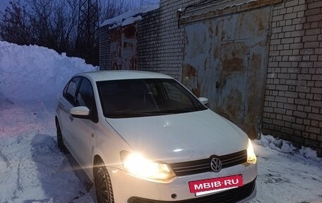 Volkswagen Polo VI (EU Market), 2015 год, 420 000 рублей, 6 фотография