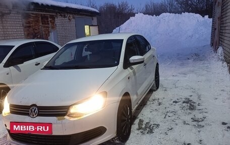 Volkswagen Polo VI (EU Market), 2015 год, 420 000 рублей, 5 фотография