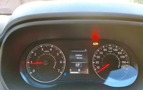 Renault Duster, 2022 год, 1 970 000 рублей, 8 фотография