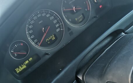 Volvo S60 III, 2005 год, 550 000 рублей, 14 фотография