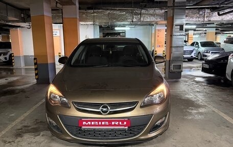 Opel Astra J, 2013 год, 799 000 рублей, 6 фотография
