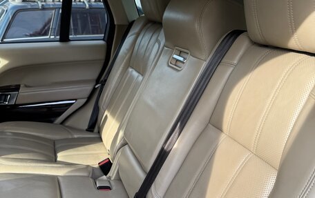 Land Rover Range Rover IV рестайлинг, 2013 год, 3 060 000 рублей, 10 фотография