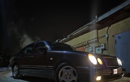 Mercedes-Benz E-Класс, 1998 год, 680 000 рублей, 39 фотография