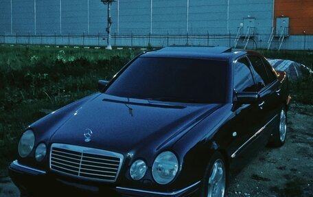 Mercedes-Benz E-Класс, 1998 год, 680 000 рублей, 33 фотография