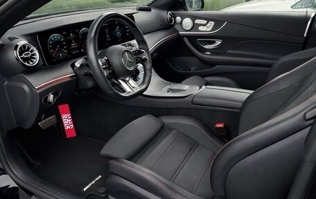 Mercedes-Benz E-Класс AMG, 2020 год, 6 999 000 рублей, 7 фотография