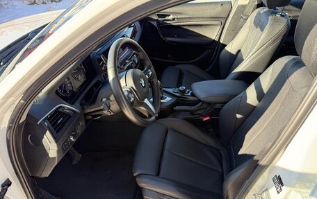 BMW 1 серия, 2019 год, 2 600 000 рублей, 9 фотография