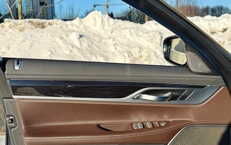 BMW 7 серия, 2018 год, 2 850 000 рублей, 10 фотография