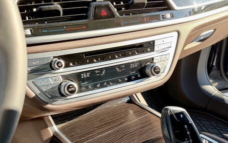 BMW 7 серия, 2018 год, 2 850 000 рублей, 5 фотография