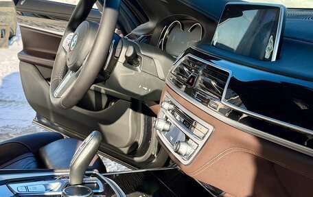 BMW 7 серия, 2018 год, 2 850 000 рублей, 6 фотография