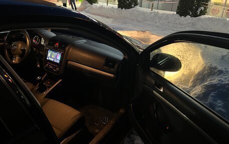 Volkswagen Jetta VI, 2010 год, 620 000 рублей, 7 фотография