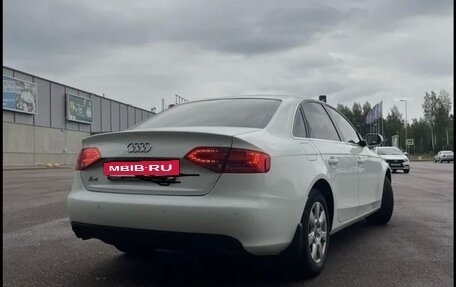 Audi A4, 2010 год, 1 050 000 рублей, 4 фотография