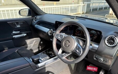 Mercedes-Benz GLB, 2022 год, 2 220 000 рублей, 11 фотография