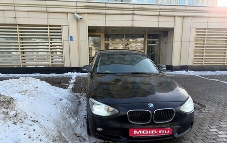BMW 1 серия, 2011 год, 940 000 рублей, 7 фотография