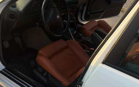 BMW 5 серия, 1991 год, 999 999 рублей, 26 фотография