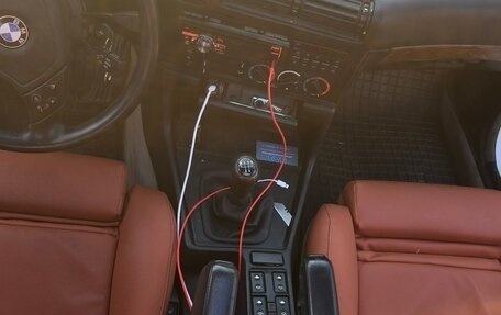 BMW 5 серия, 1991 год, 999 999 рублей, 18 фотография