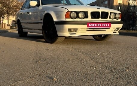 BMW 5 серия, 1991 год, 999 999 рублей, 36 фотография