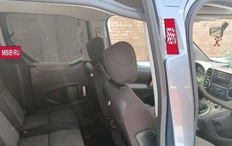 Peugeot Partner II рестайлинг 2, 2012 год, 625 000 рублей, 8 фотография