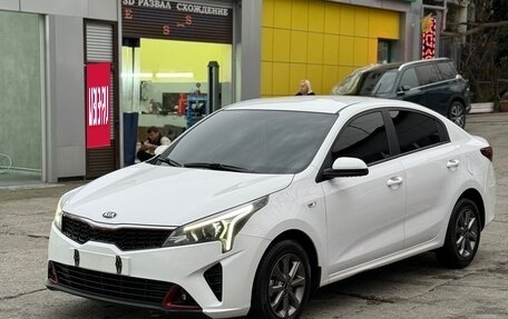 KIA Rio IV, 2021 год, 1 890 000 рублей, 3 фотография