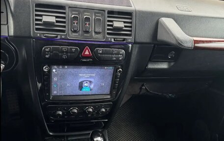 Mercedes-Benz G-Класс W463 рестайлинг _ii, 2002 год, 2 399 000 рублей, 10 фотография