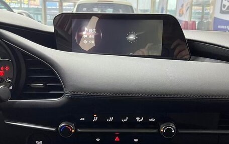 Mazda 3, 2022 год, 1 750 469 рублей, 16 фотография