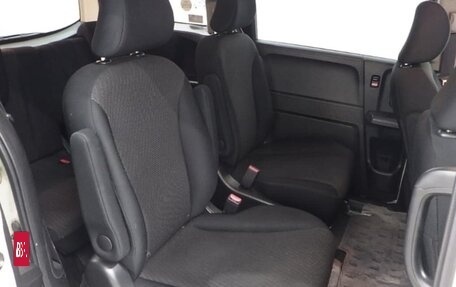 Honda Freed I, 2012 год, 1 200 000 рублей, 6 фотография