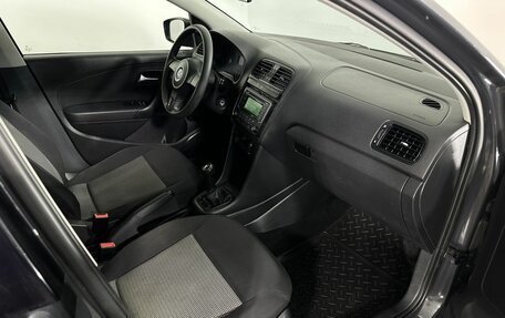 Volkswagen Polo VI (EU Market), 2011 год, 670 000 рублей, 14 фотография