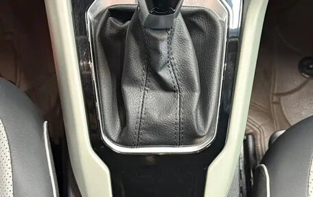 Volkswagen T-Roc I, 2023 год, 1 560 000 рублей, 9 фотография