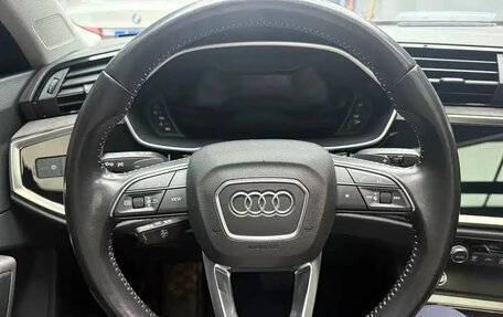 Audi Q3, 2022 год, 2 450 000 рублей, 7 фотография