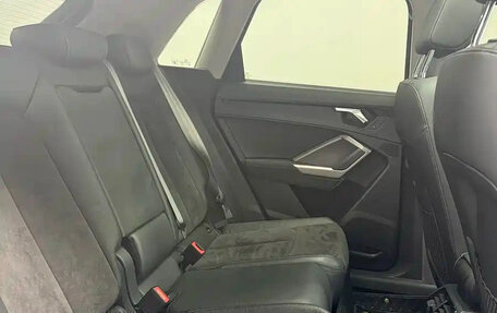 Audi Q3, 2022 год, 2 450 000 рублей, 11 фотография