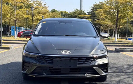 Hyundai Elantra, 2023 год, 1 690 000 рублей, 2 фотография