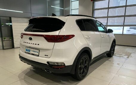 KIA Sportage IV рестайлинг, 2021 год, 2 550 000 рублей, 4 фотография