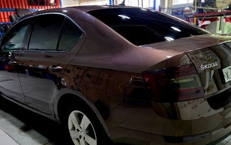 Skoda Octavia, 2017 год, 1 750 000 рублей, 14 фотография