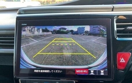 Honda Stepwgn IV, 2021 год, 1 950 000 рублей, 7 фотография