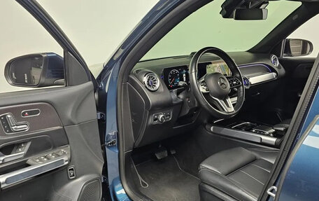 Mercedes-Benz GLB, 2022 год, 2 900 000 рублей, 8 фотография