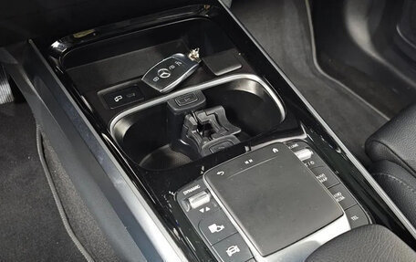 Mercedes-Benz GLB, 2022 год, 2 900 000 рублей, 15 фотография