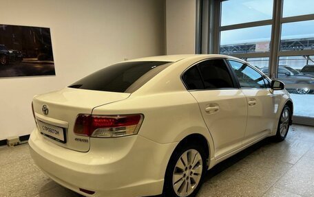 Toyota Avensis III рестайлинг, 2011 год, 915 000 рублей, 4 фотография