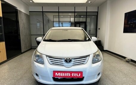 Toyota Avensis III рестайлинг, 2011 год, 915 000 рублей, 2 фотография